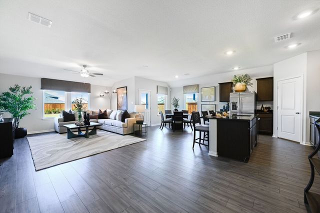 2341 Buffalo Bayou Way, Crandall, TX 75114