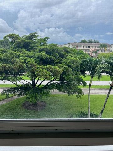 155 Suffolk D D, Boca Raton, FL 33434