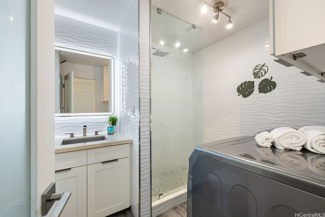 94-1336 Kulewa Loop 5U, Waipahu, HI 96797