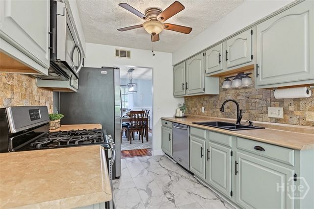 17 Jamaica Run, Savannah, GA 31410