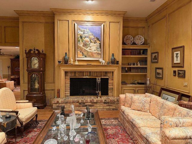 5321 Bent Tree Drive, Dallas, TX 75248