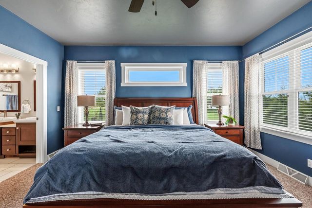 6735 Lone Oak DRIVE, Sheboygan, WI 53081