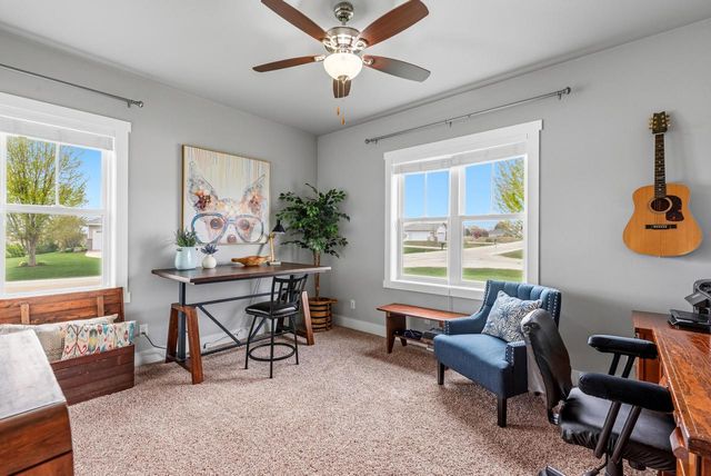 6735 Lone Oak DRIVE, Sheboygan, WI 53081