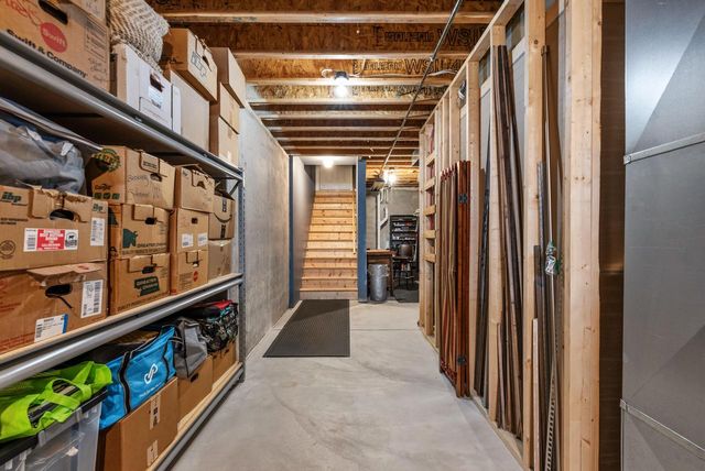 6735 Lone Oak DRIVE, Sheboygan, WI 53081