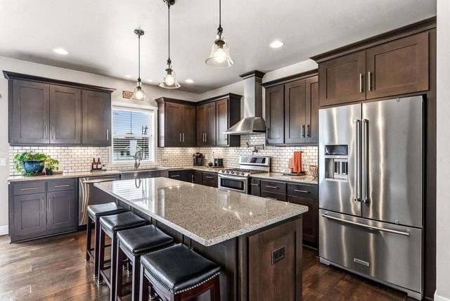 6735 Lone Oak DRIVE, Sheboygan, WI 53081