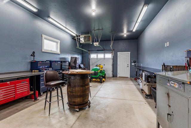 6735 Lone Oak DRIVE, Sheboygan, WI 53081