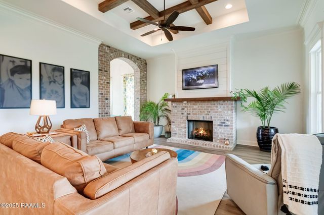 138 Cape Town Avenue, Youngsville, LA 70592