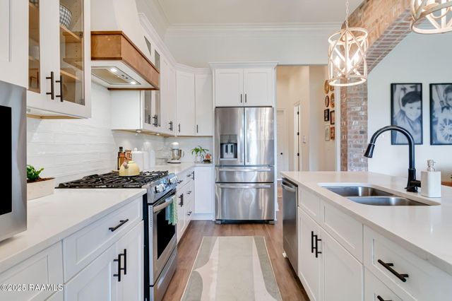 138 Cape Town Avenue, Youngsville, LA 70592