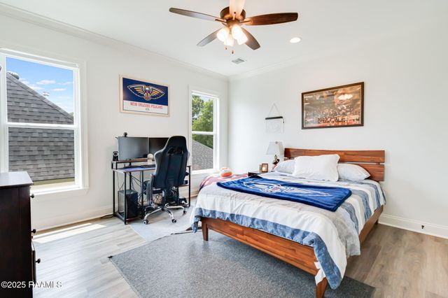 138 Cape Town Avenue, Youngsville, LA 70592