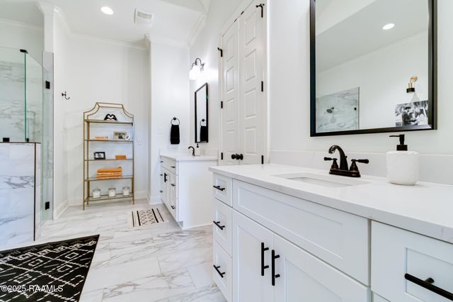 138 Cape Town Avenue, Youngsville, LA 70592