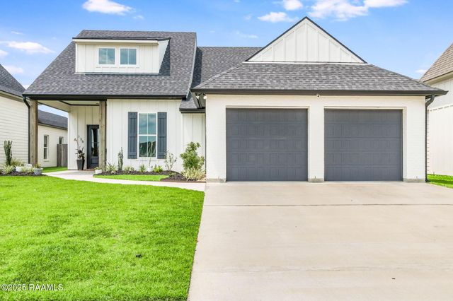 138 Cape Town Avenue, Youngsville, LA 70592