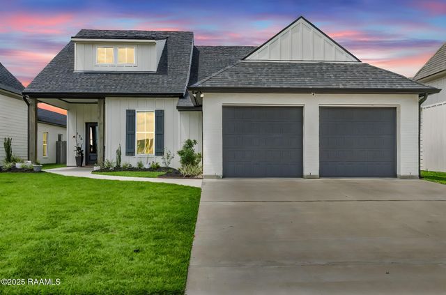 138 Cape Town Avenue, Youngsville, LA 70592