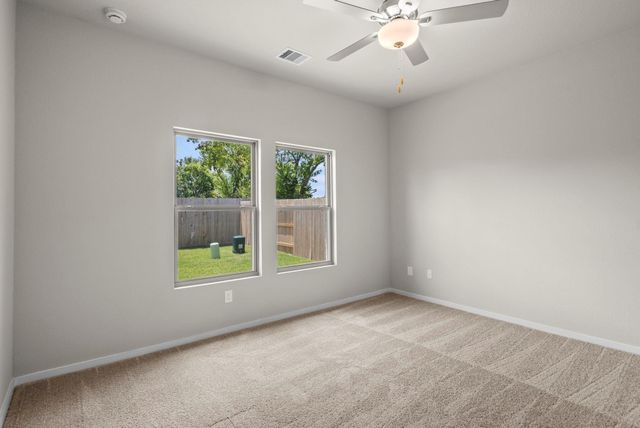 208 Rose Laurel Drive, Alvin, TX 77511