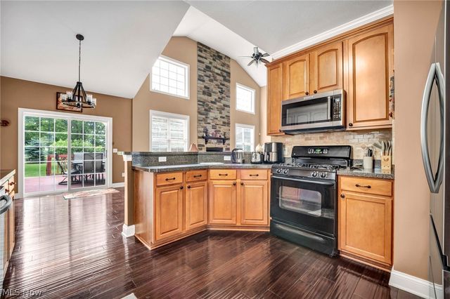 3082 Willowbrook, Aurora, OH 44202