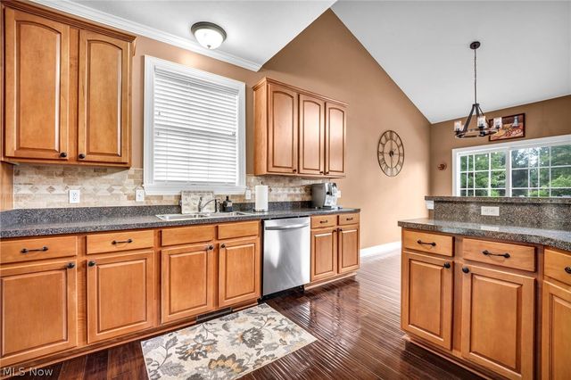 3082 Willowbrook, Aurora, OH 44202