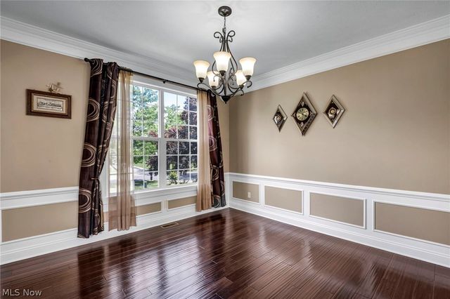3082 Willowbrook, Aurora, OH 44202