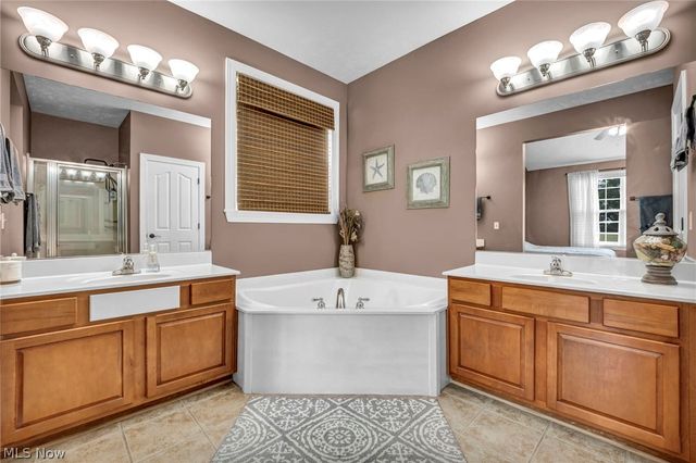 3082 Willowbrook, Aurora, OH 44202