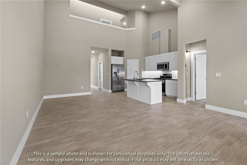 471 Jasper Avenue, Centerton, AR 72719