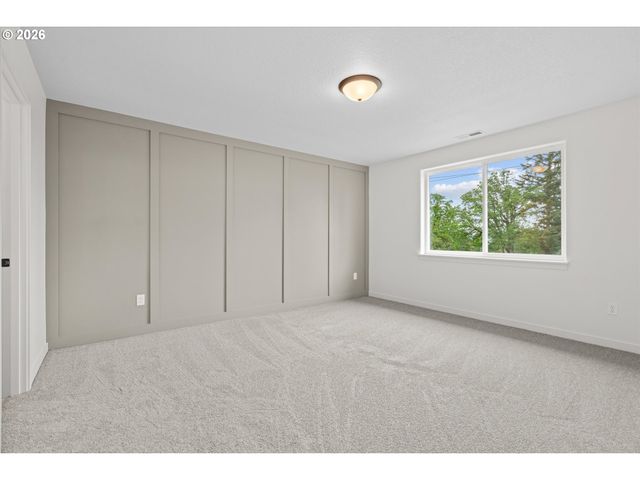16105 BARLOW TRAIL Ln, Oregon City, OR 97045