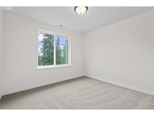 16105 BARLOW TRAIL Ln, Oregon City, OR 97045