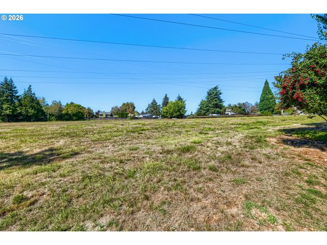 15789 Sw VILLAGE Cir, Beaverton, OR 97007