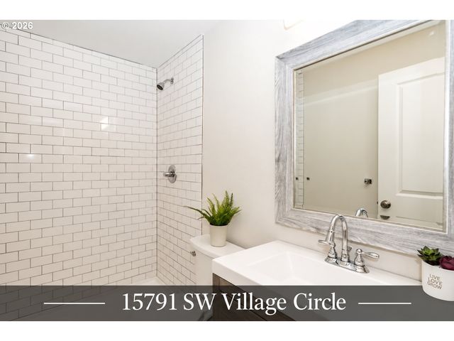 15789 Sw VILLAGE Cir, Beaverton, OR 97007