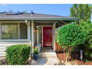 15789 Sw VILLAGE Cir, Beaverton, OR 97007
