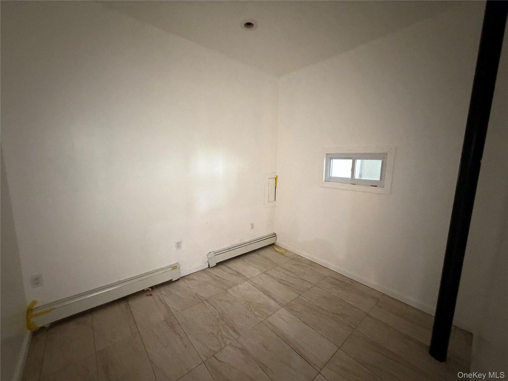 2356 Waterbury Avenue, Bronx, NY 10462 — photo 5