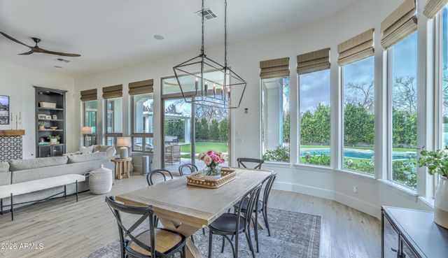 3330 E CEDAR Drive, Chandler, AZ 85249