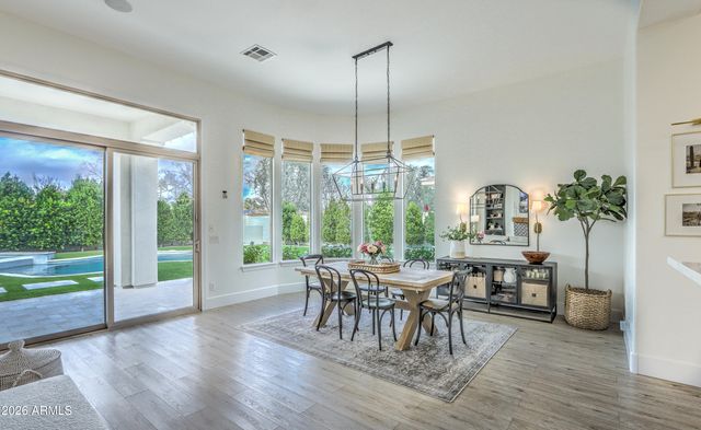 3330 E CEDAR Drive, Chandler, AZ 85249