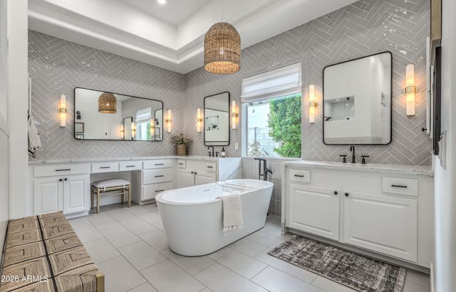 3330 E CEDAR Drive, Chandler, AZ 85249