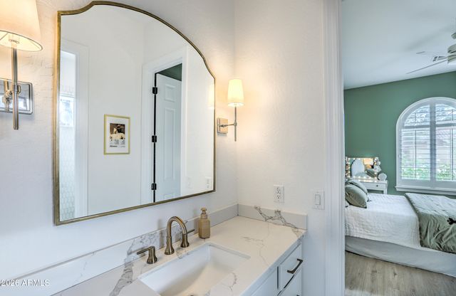 3330 E CEDAR Drive, Chandler, AZ 85249