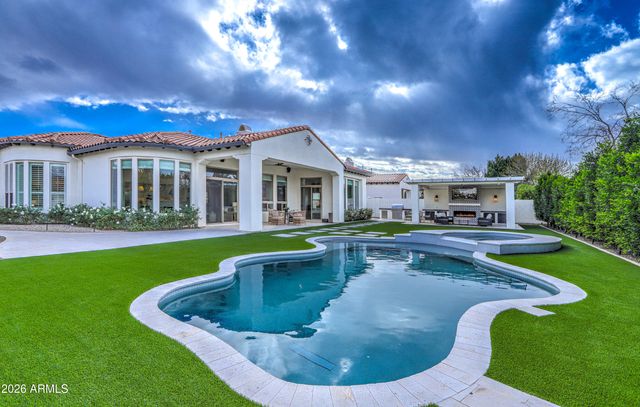 3330 E CEDAR Drive, Chandler, AZ 85249