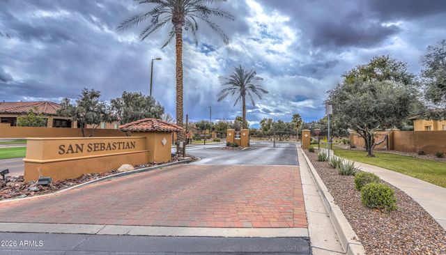 3330 E CEDAR Drive, Chandler, AZ 85249