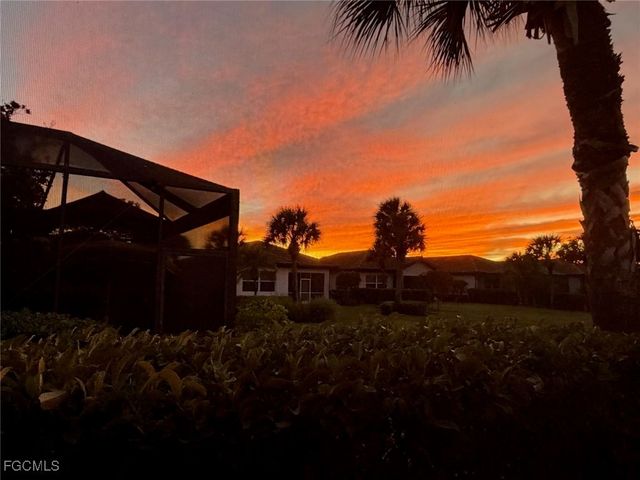 10596 Avila CIR, Fort Myers, FL 33913