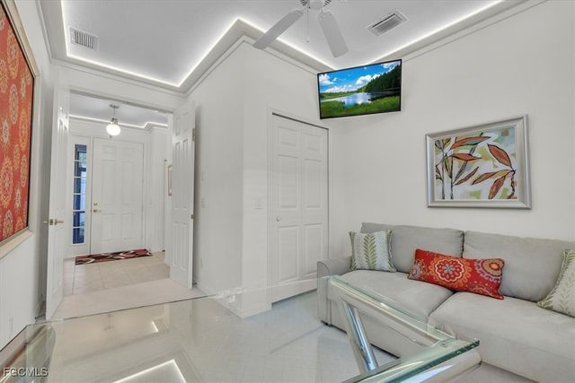 10596 Avila CIR, Fort Myers, FL 33913