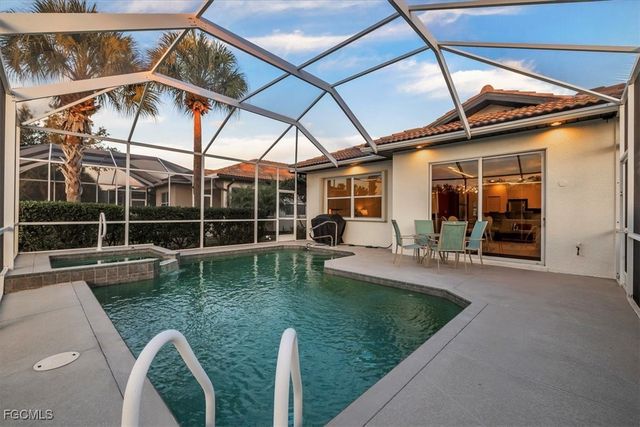 10596 Avila CIR, Fort Myers, FL 33913