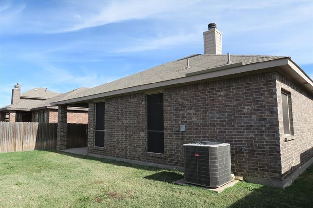 11813 Sundog Way, Fort Worth, TX 76244