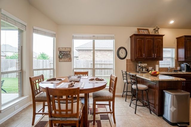 11813 Sundog Way, Fort Worth, TX 76244