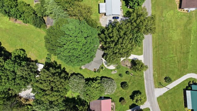 59 Walnut Dr, Winchester, TN 37398