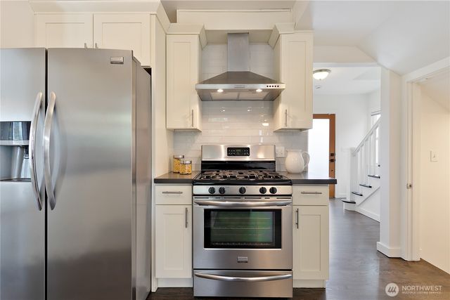 12238 1st Avenue NW, Seattle, WA 98177