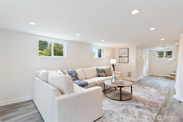 12238 1st Avenue NW, Seattle, WA 98177