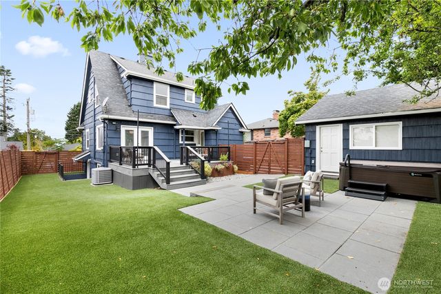 12238 1st Avenue NW, Seattle, WA 98177