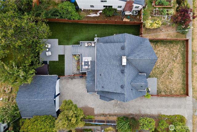 12238 1st Avenue NW, Seattle, WA 98177