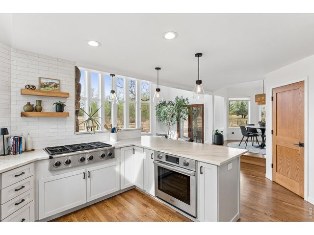 9421 Gunbarrel Ridge Rd, Boulder, CO 80301