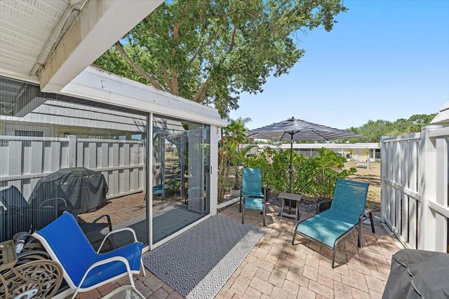5940 DRIFTWOOD AVENUE 15, Sarasota, FL 34231