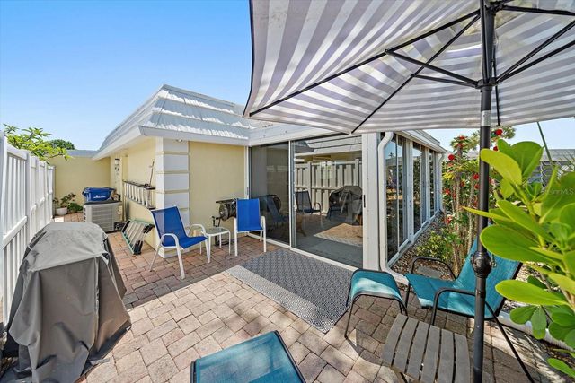 5940 DRIFTWOOD AVENUE 15, Sarasota, FL 34231