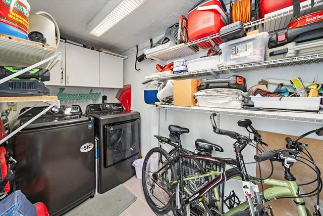5940 DRIFTWOOD AVENUE 15, Sarasota, FL 34231