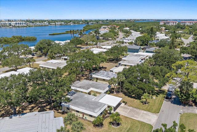 5940 DRIFTWOOD AVENUE 15, Sarasota, FL 34231
