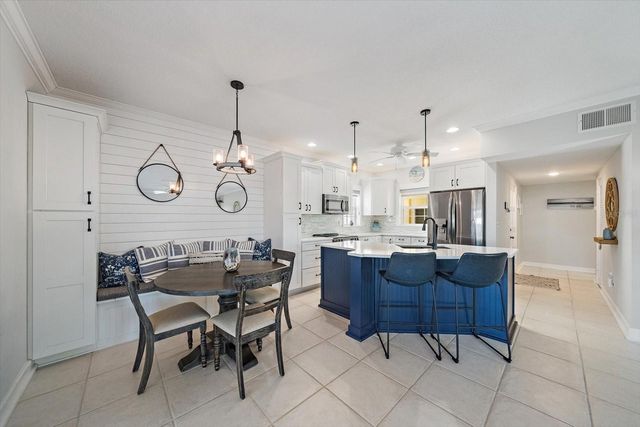 5940 DRIFTWOOD AVENUE 15, Sarasota, FL 34231